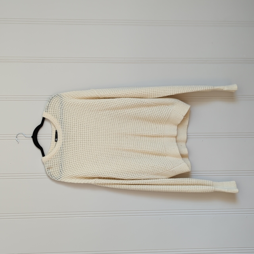 Woven sweatshirt baggy style! Beige and nice knit to it.  Bought from Simons